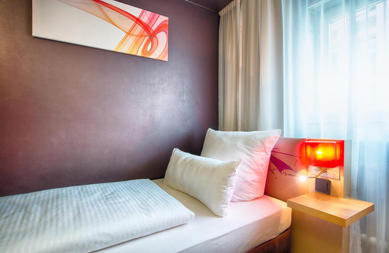 Leonardo Boutique Hotel Munchen Bagian luar foto