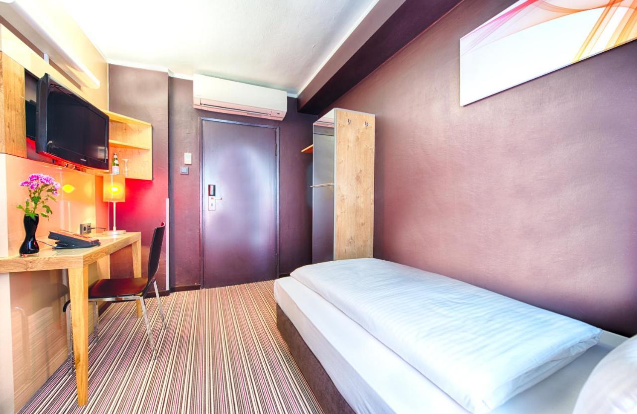 Leonardo Boutique Hotel Munchen Bagian luar foto